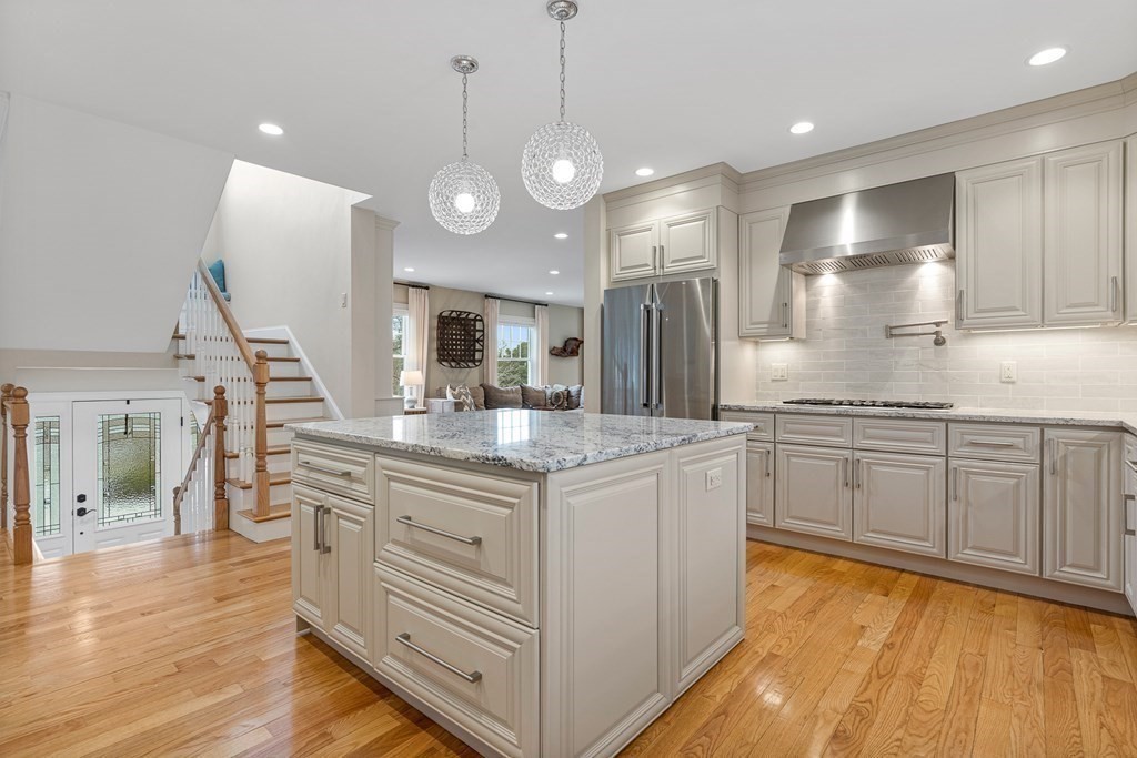 239 Ridge Street Winchester, MA 01890 - Photo 11 of 42 Gallery Image 11