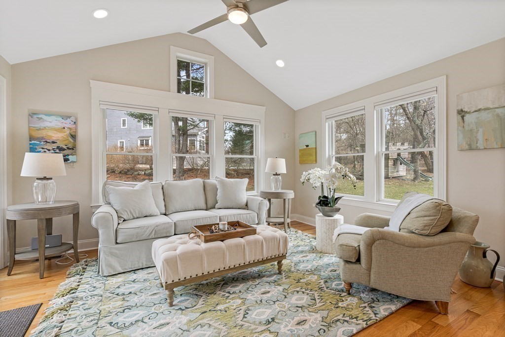 239 Ridge Street Winchester, MA 01890 - Photo 20 of 42 Gallery Image 20