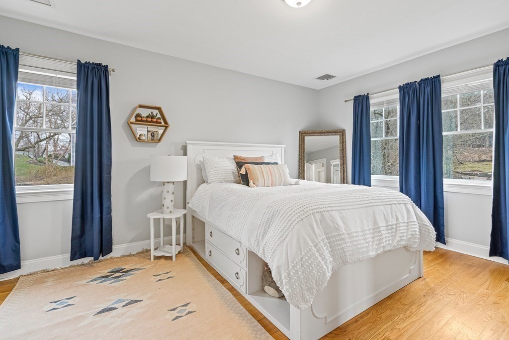 239 Ridge Street Winchester, MA 01890 - Photo 32 of 42 Gallery Image 32