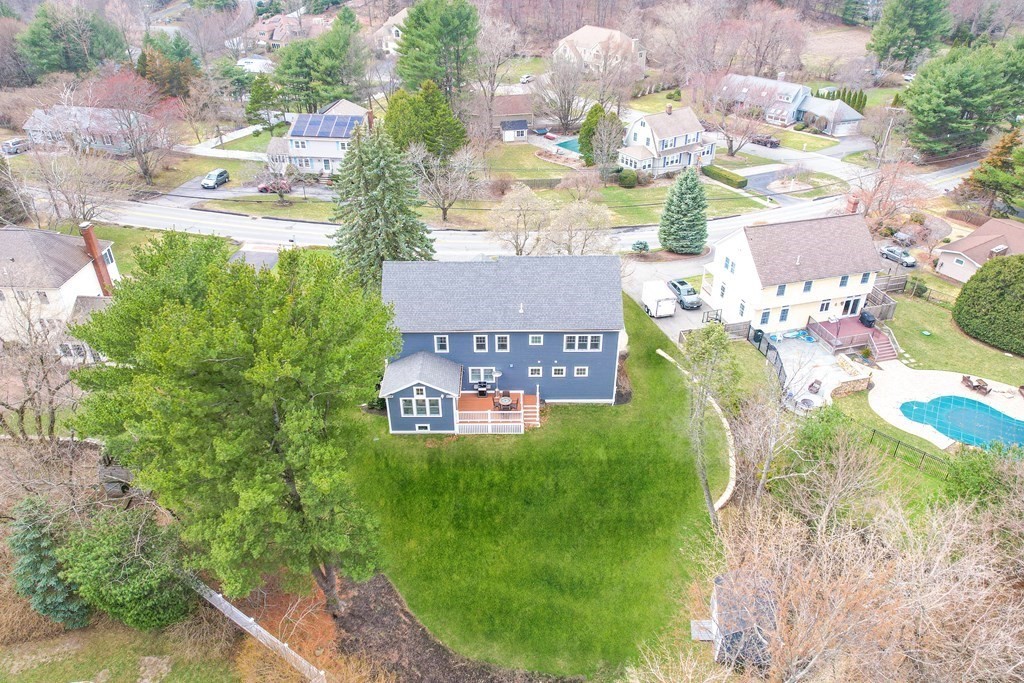 239 Ridge Street Winchester, MA 01890 - Photo 5 of 42 Gallery Image 5