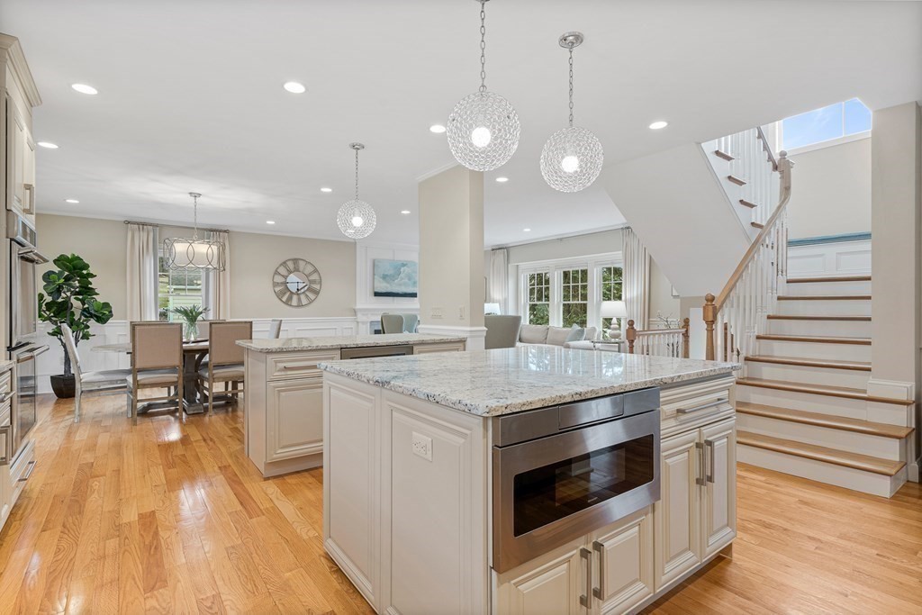 239 Ridge Street Winchester, MA 01890 - Photo 10 of 42 Gallery Image 10