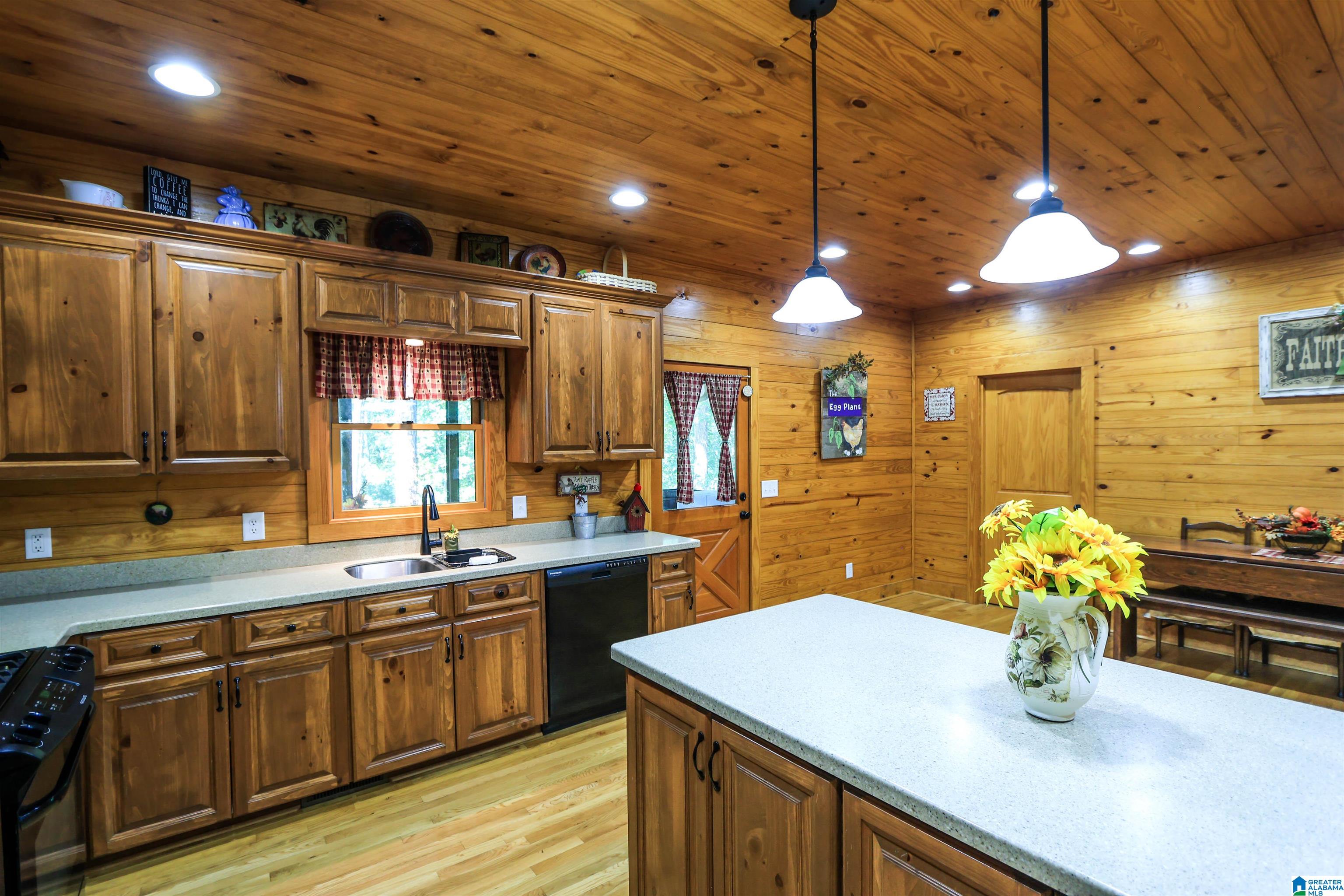 35 Rock Springs Road Ohatchee, AL 36271 - Photo 10 of 66 Gallery Image 10