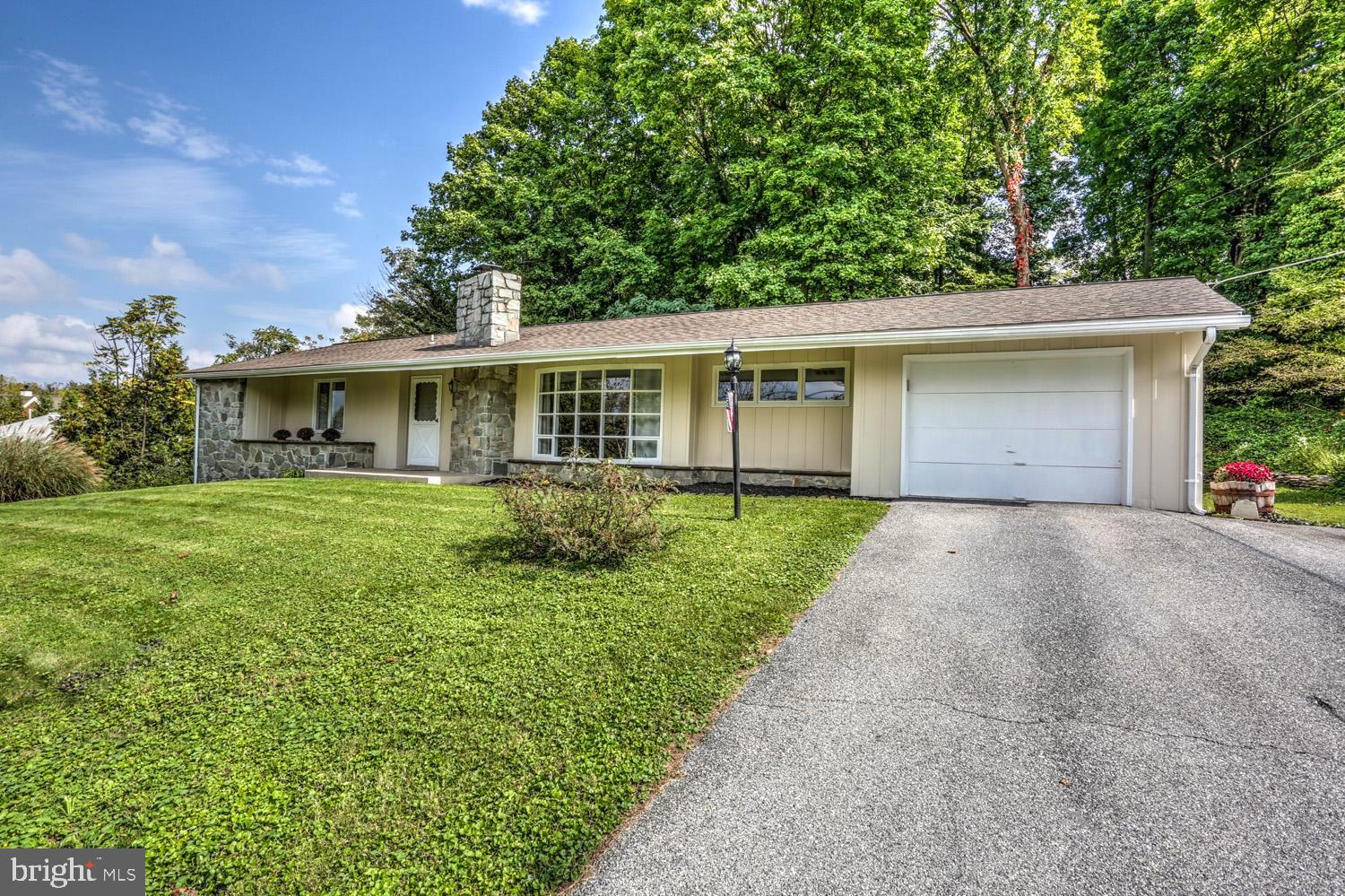1315 Rohrerstown Road Lancaster, PA 17601 - Photo 1 of 38 1315 Rohrerstown Rd