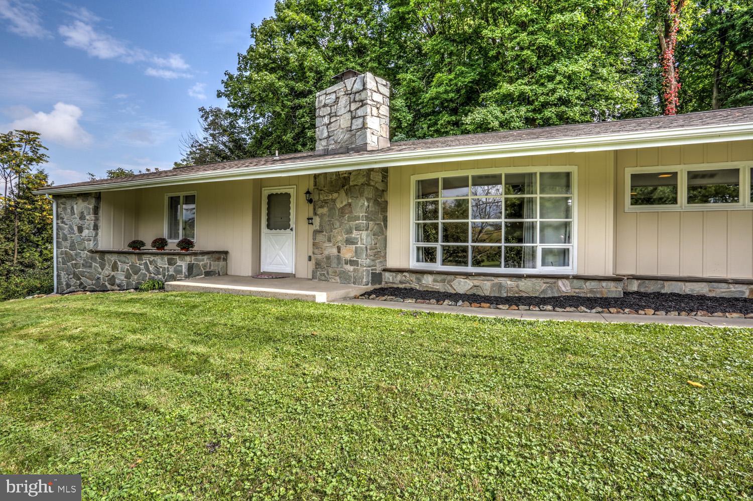 1315 Rohrerstown Road Lancaster, PA 17601 - Photo 2 of 38 Gallery Image 2