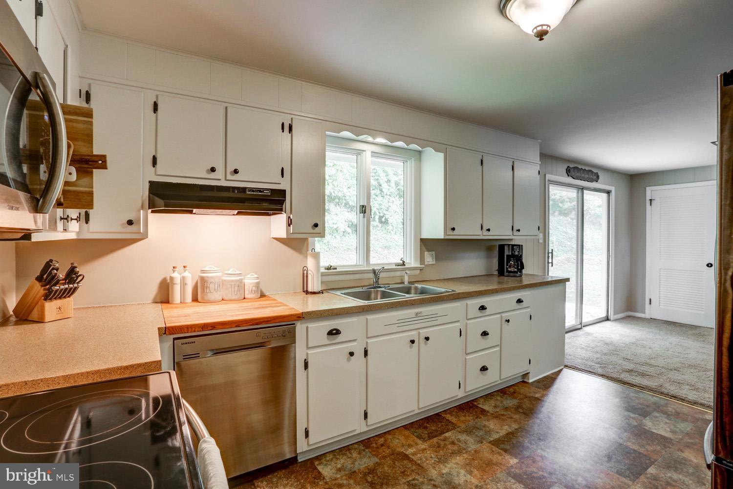 1315 Rohrerstown Road Lancaster, PA 17601 - Photo 16 of 38 Gallery Image 16