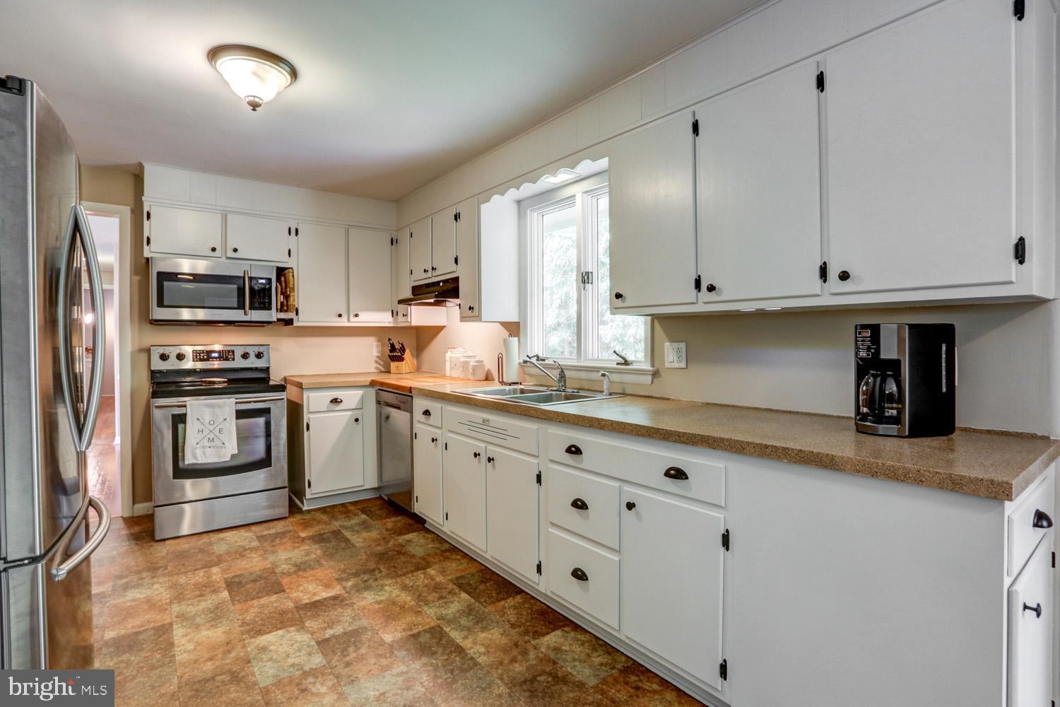 1315 Rohrerstown Road Lancaster, PA 17601 - Photo 17 of 38 Gallery Image 17