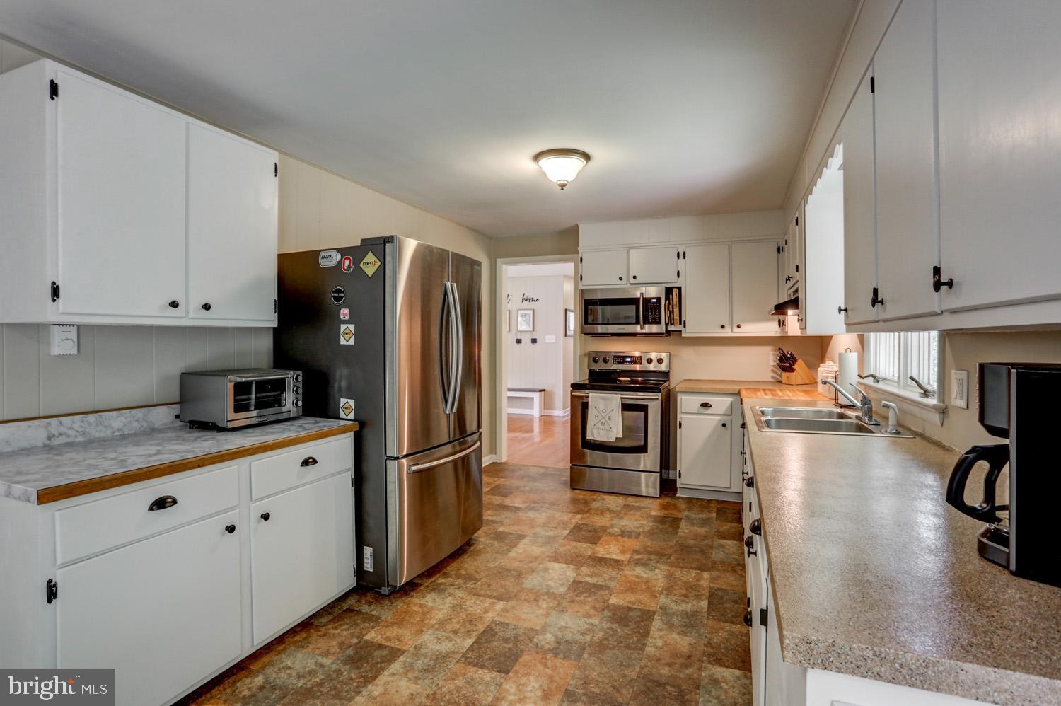 1315 Rohrerstown Road Lancaster, PA 17601 - Photo 18 of 38 Gallery Image 18