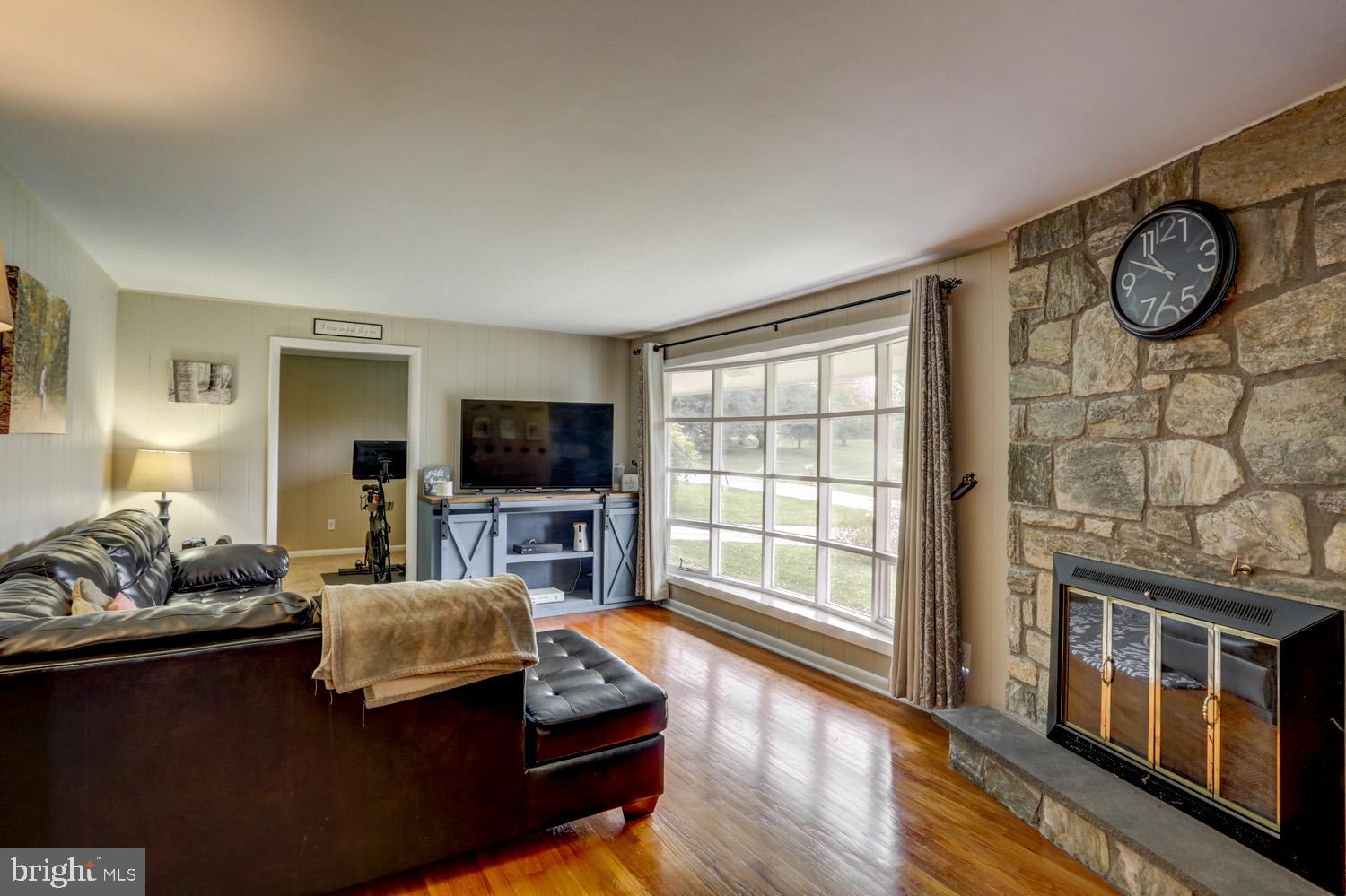 1315 Rohrerstown Road Lancaster, PA 17601 - Photo 9 of 38 Gallery Image 9