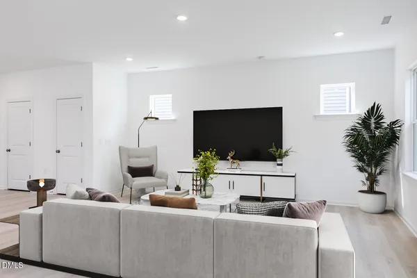 $412,214 | 913 Raptor Hvn Road, Wendell, NC 27591