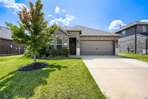 $2,000 | 11417 Culberson Drive, Aubrey, TX 76227