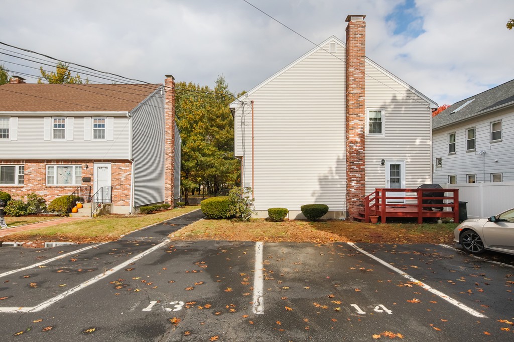 61 Decatur Street, Unit 61 Arlington, MA 02474 - Photo 6 of 24 Gallery Image 6
