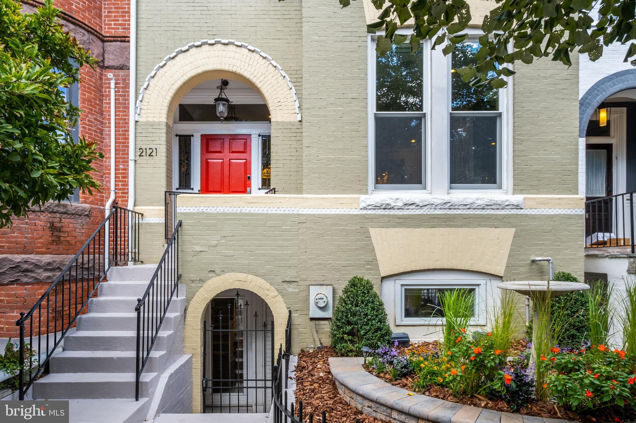 2121 R Street Northwest Washington, DC 20008 - Photo 2 of 47