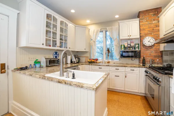 $749,500 | 508 Yale Avenue, New Haven, CT 06515