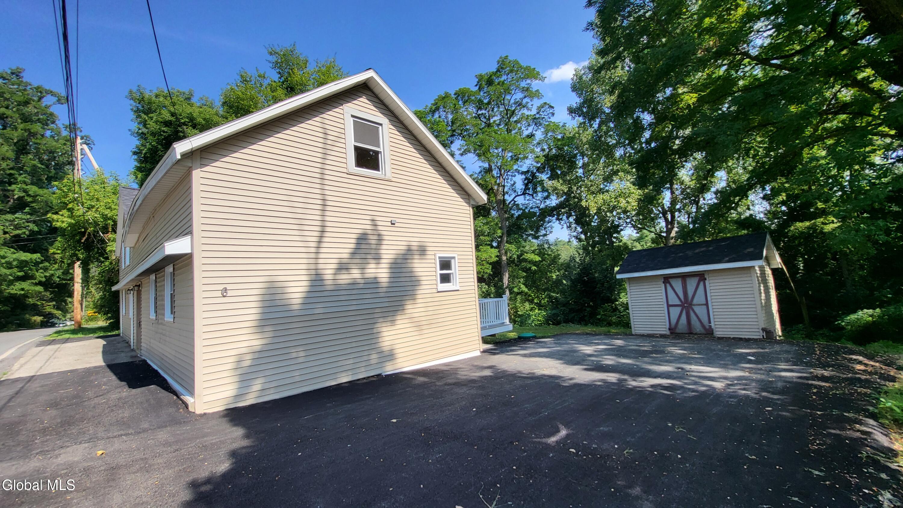 6 Tabor Road Round Lake, NY 12151 - Photo 3 of 40 20250724_155529