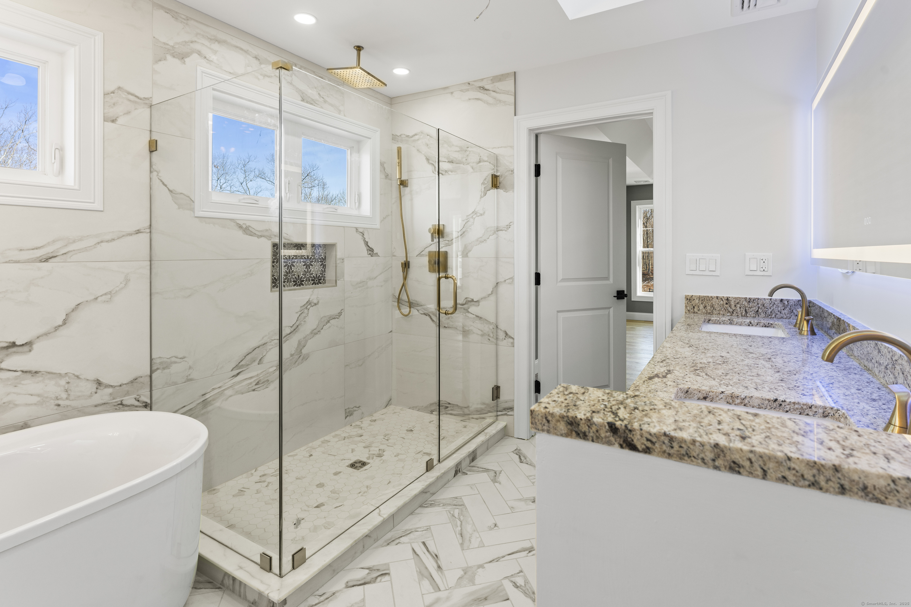 85 Rock Ridge Road Manchester, CT 06040 - Photo 18 of 27