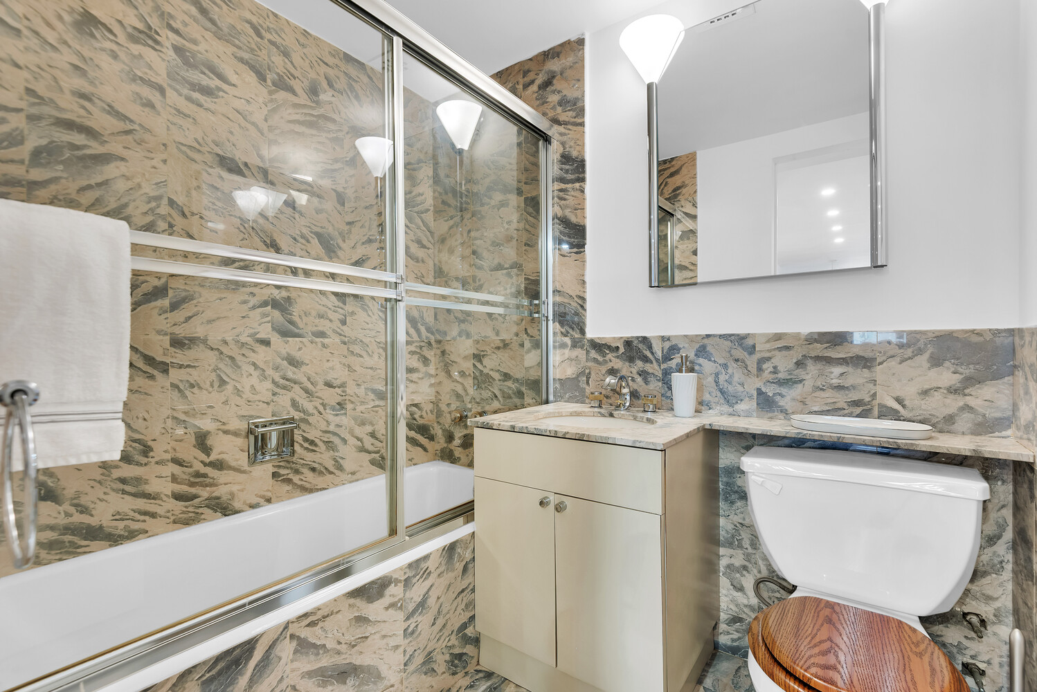 135 East 54th Street, Unit 11ABC Manhattan, NY 10022 - Photo 18 of 22