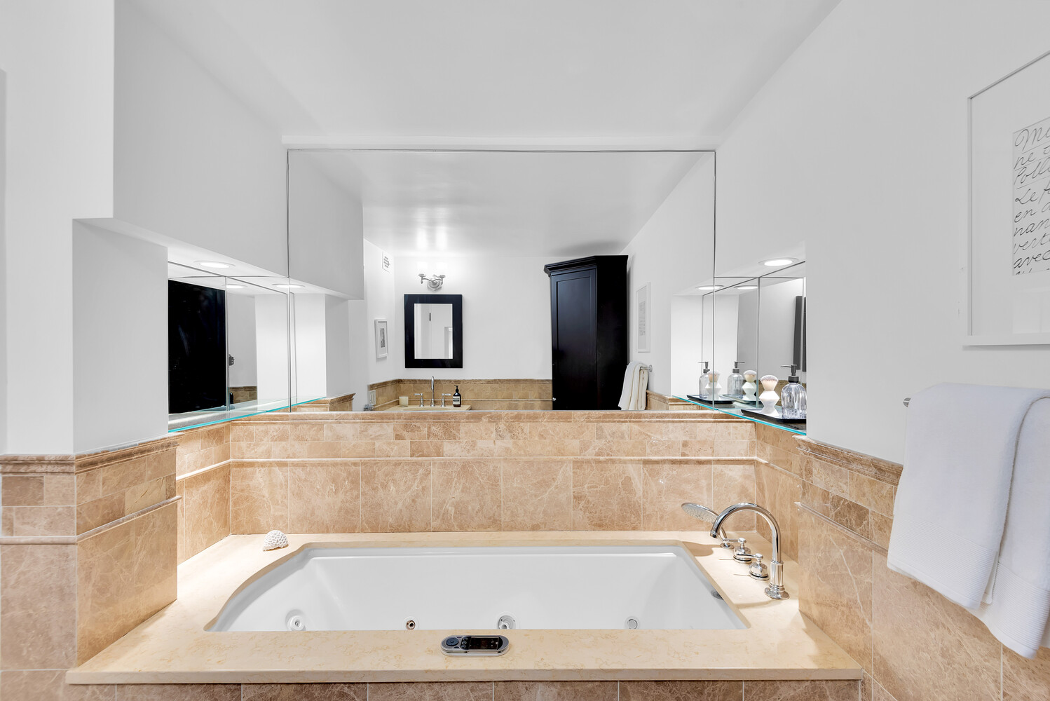 135 East 54th Street, Unit 11ABC Manhattan, NY 10022 - Photo 21 of 22