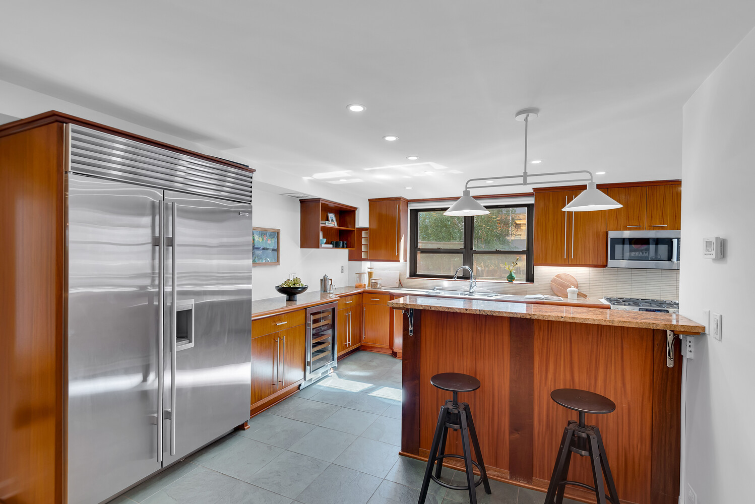 135 East 54th Street, Unit 11ABC Manhattan, NY 10022 - Photo 7 of 22