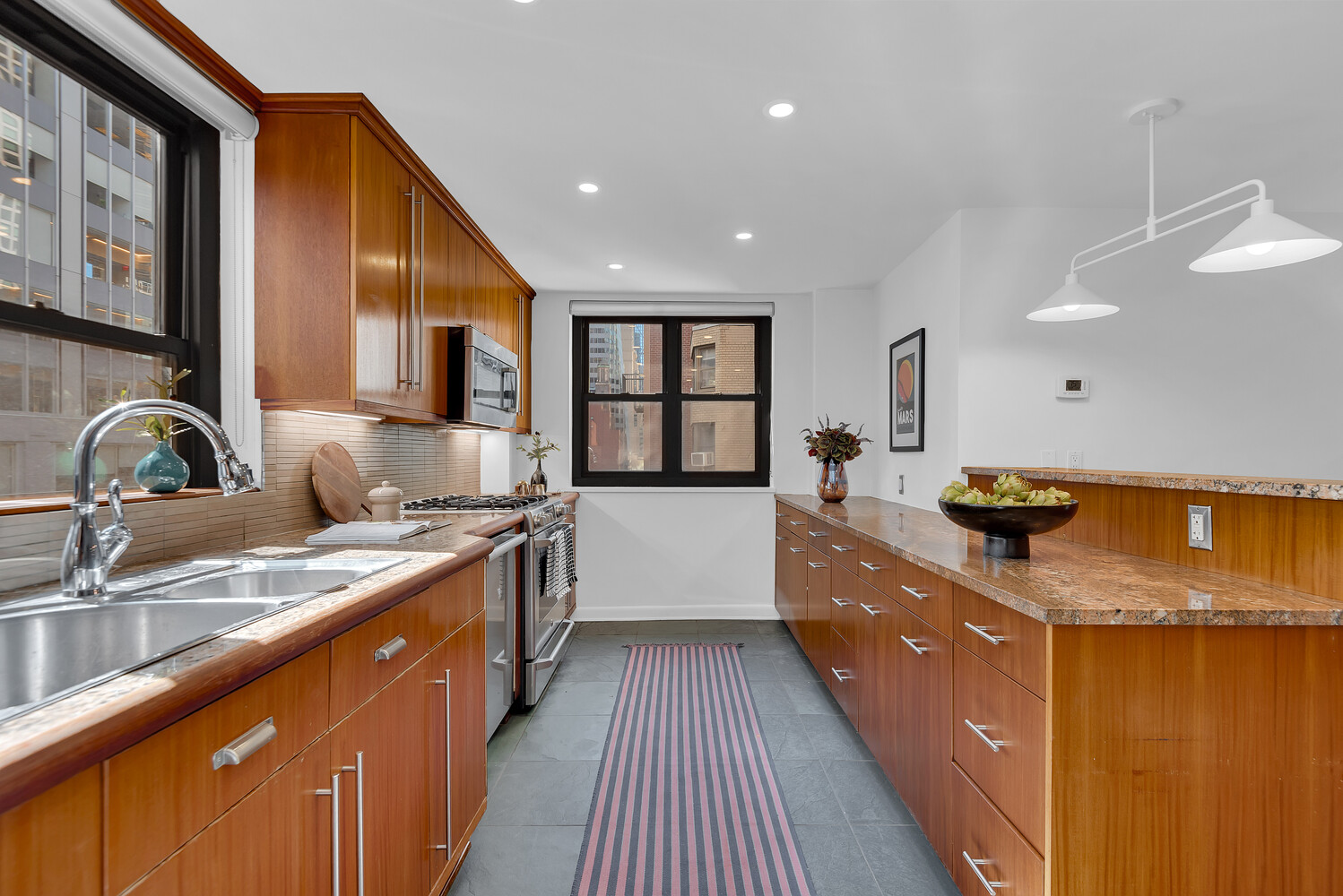 135 East 54th Street, Unit 11ABC Manhattan, NY 10022 - Photo 8 of 22