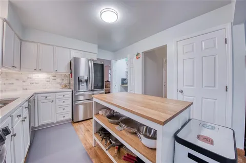 $509,900 | 102 Bayberry Lane, Cranberry Township, PA 16066