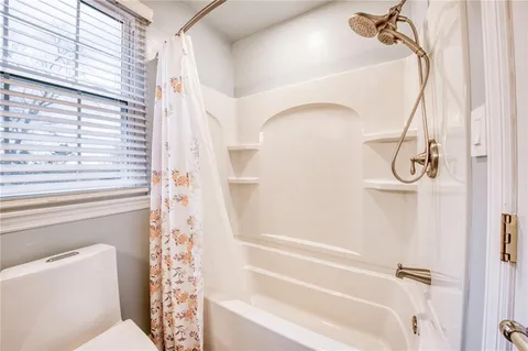 $509,900 | 102 Bayberry Lane, Cranberry Township, PA 16066