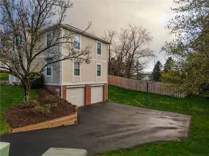 $509,900 | 102 Bayberry Lane, Cranberry Township, PA 16066
