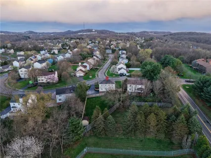 $509,900 | 102 Bayberry Lane, Cranberry Township, PA 16066