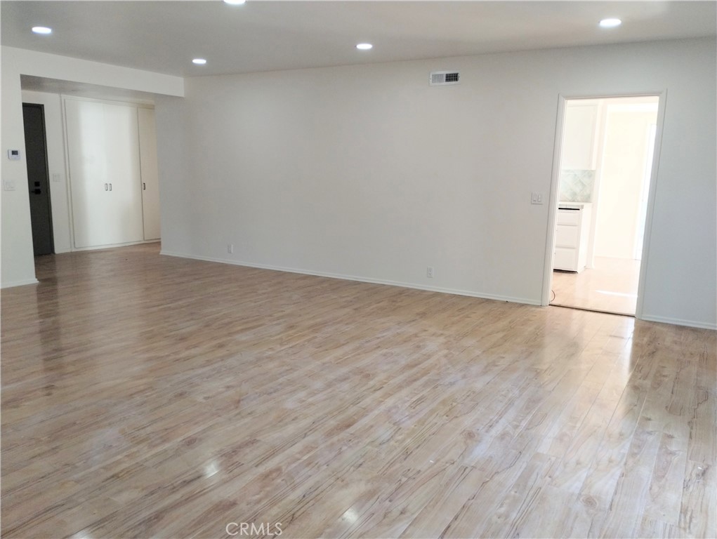 374 Grand Monrovia, CA 91016 - Photo 7 of 50 Gallery Image 7