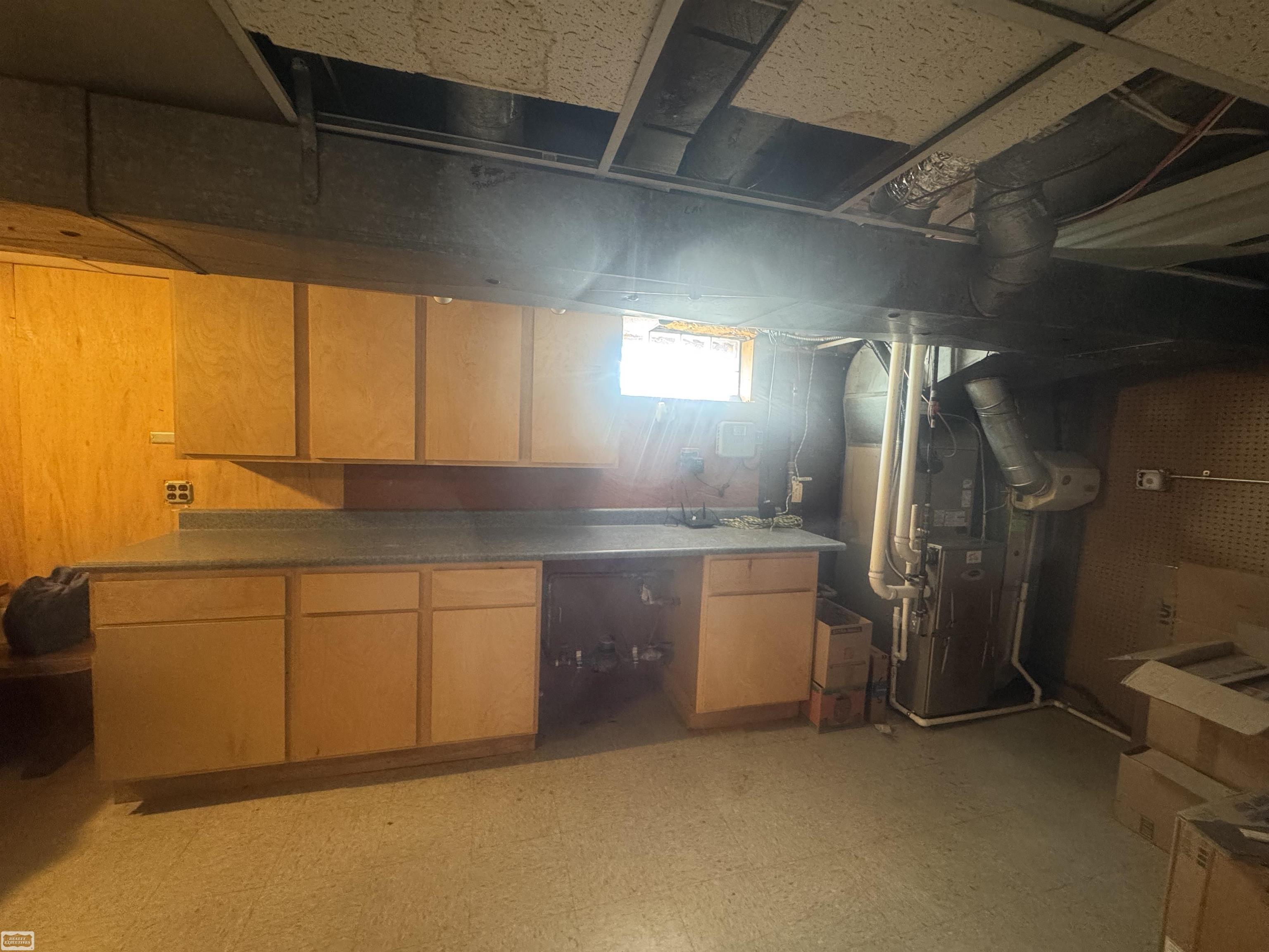 53870 Fairchild Road Macomb, MI 48042 - Photo 34 of 58 50180364-abe7b7d3-b0a4-4b90-a820-51bc434678d4.JPG