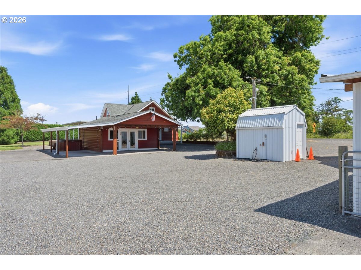 22800 Northwest 31st Avenue Ridgefield, WA 98642 - Photo 40 of 48 Driveway