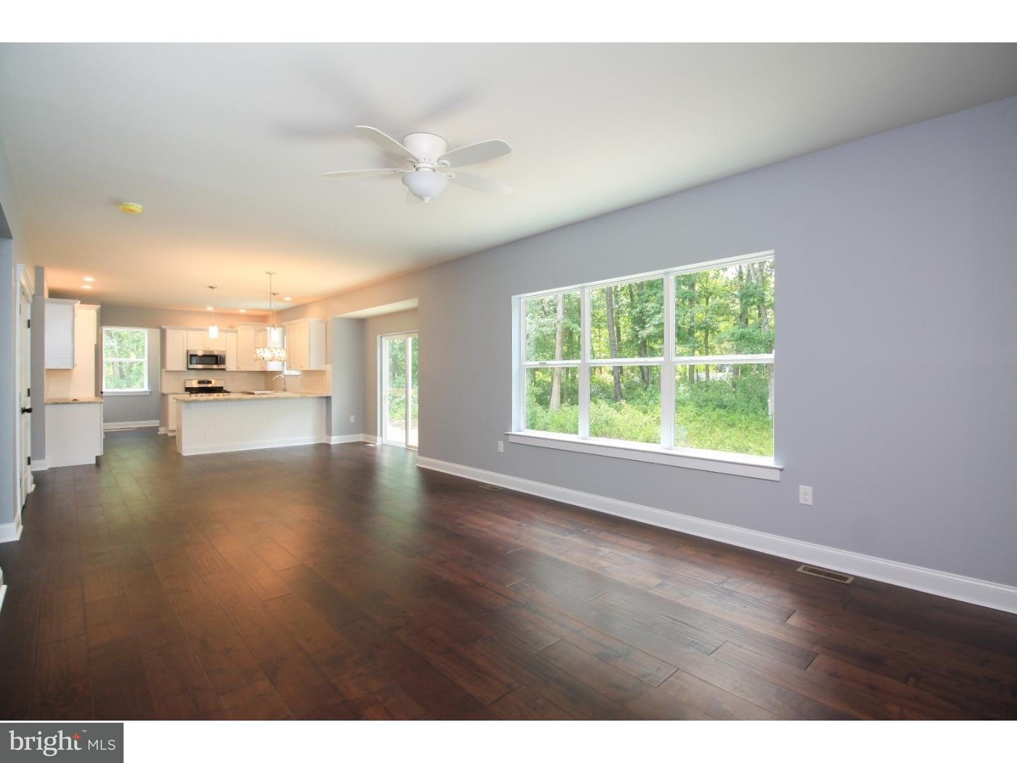 731 Jackson Road Atco, NJ 08004 - Photo 6 of 25 Gallery Image 6