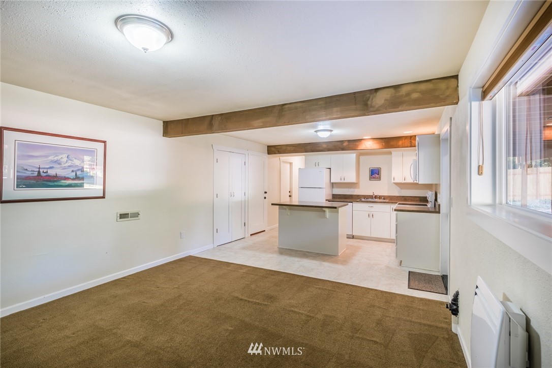 22315 49th Avenue Southeast Bothell, WA 98021 - Photo 15 of 25