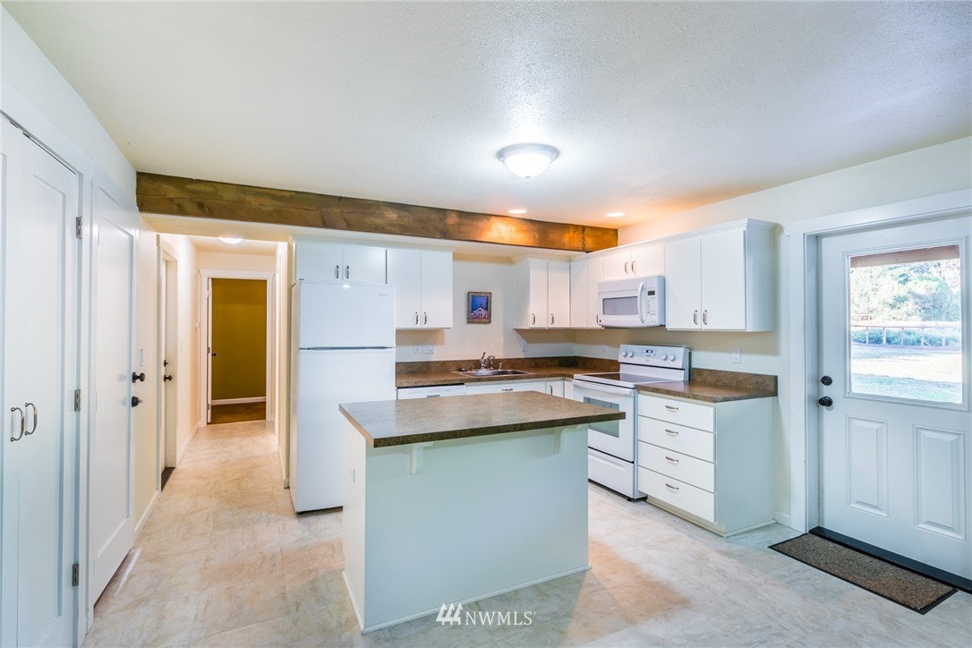 22315 49th Avenue Southeast Bothell, WA 98021 - Photo 16 of 25