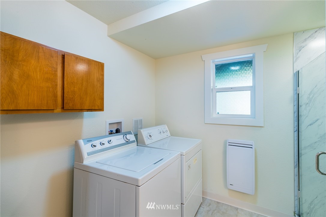 22315 49th Avenue Southeast Bothell, WA 98021 - Photo 18 of 25