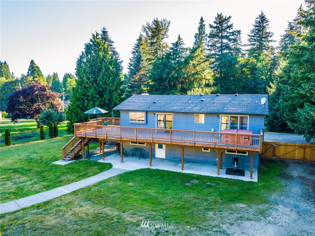 22315 49th Avenue Southeast Bothell, WA 98021 - Photo 3 of 25