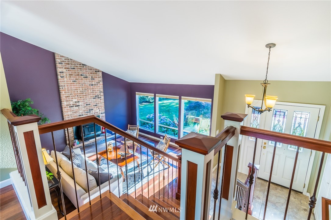 22315 49th Avenue Southeast Bothell, WA 98021 - Photo 7 of 25