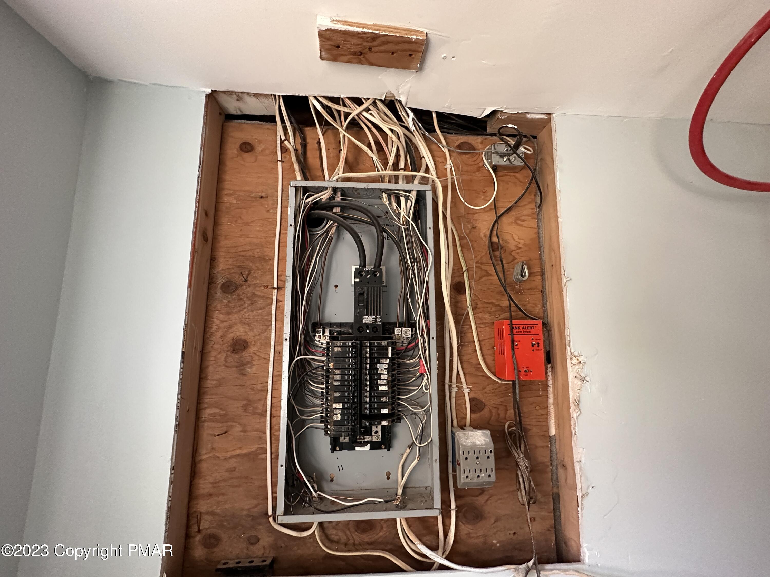 4215 Pine Ridge Drive East Bushkill, PA 18324 - Photo 16 of 18 a close up of a mirror