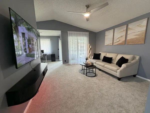 $2,600 | 6540 Chasewood Drive, Unit F, Jupiter, FL 33458