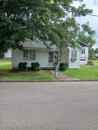 $299,900 | 458 East Madison Street, Pulaski, TN 38478