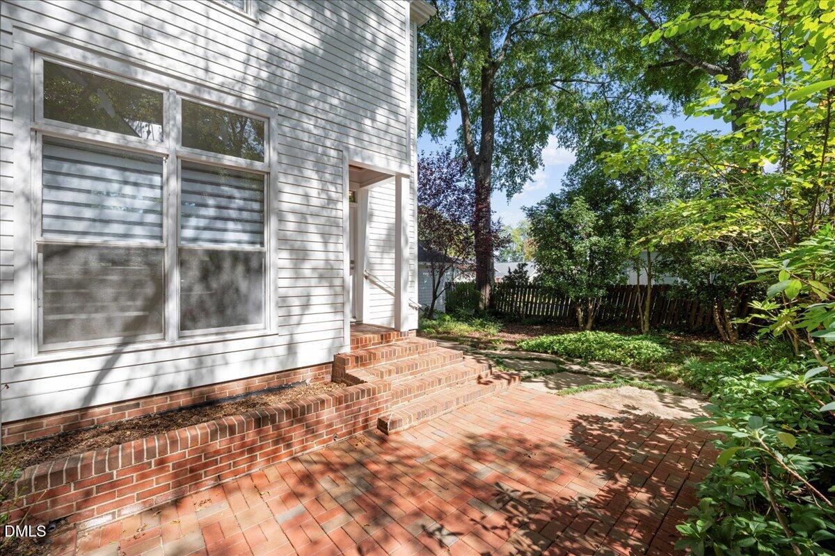 530 Elm Street Raleigh, NC 27604 - Photo 38 of 47 25-64