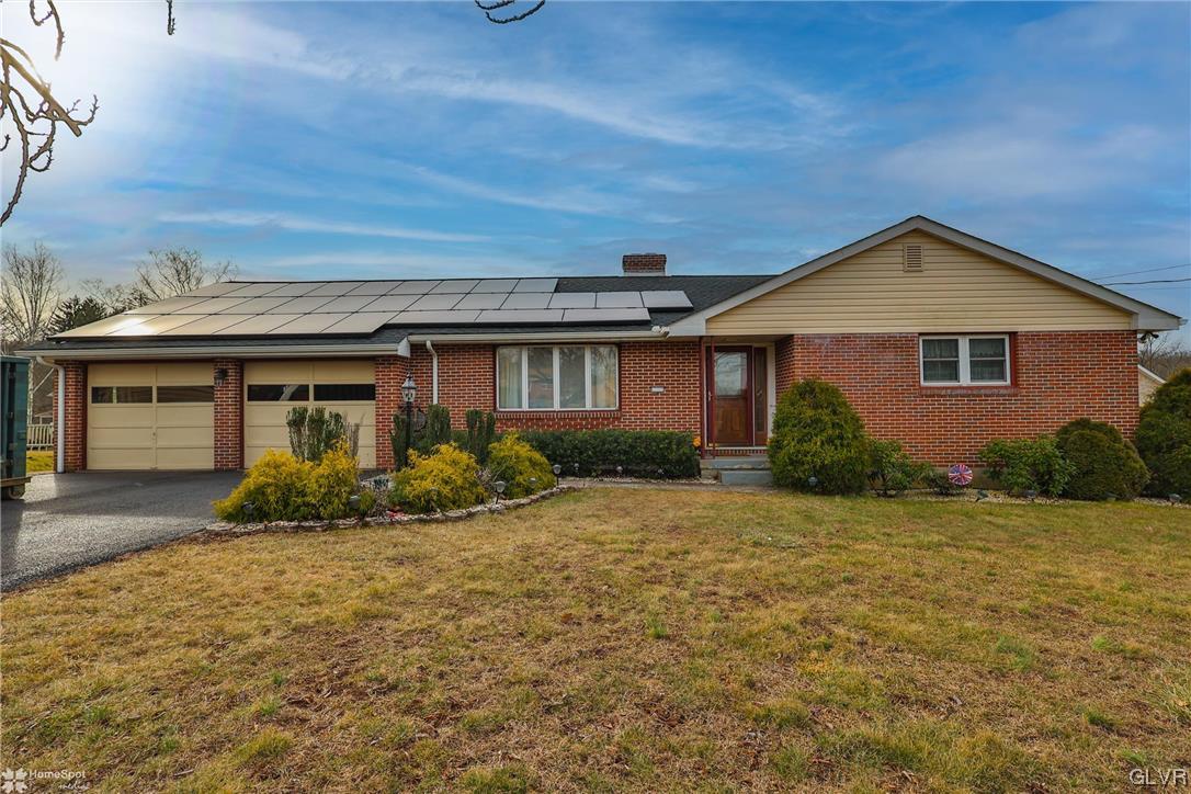 3384 Jacoby Road Coopersburg, PA 18036 - Photo 1 of 40 Gallery Image 1