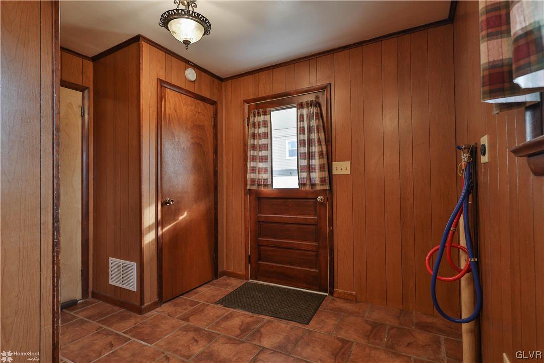 3384 Jacoby Road Coopersburg, PA 18036 - Photo 13 of 40 Gallery Image 13
