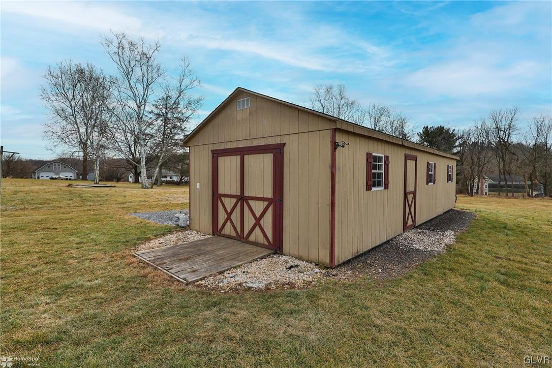 3384 Jacoby Road Coopersburg, PA 18036 - Photo 33 of 40 Gallery Image 33