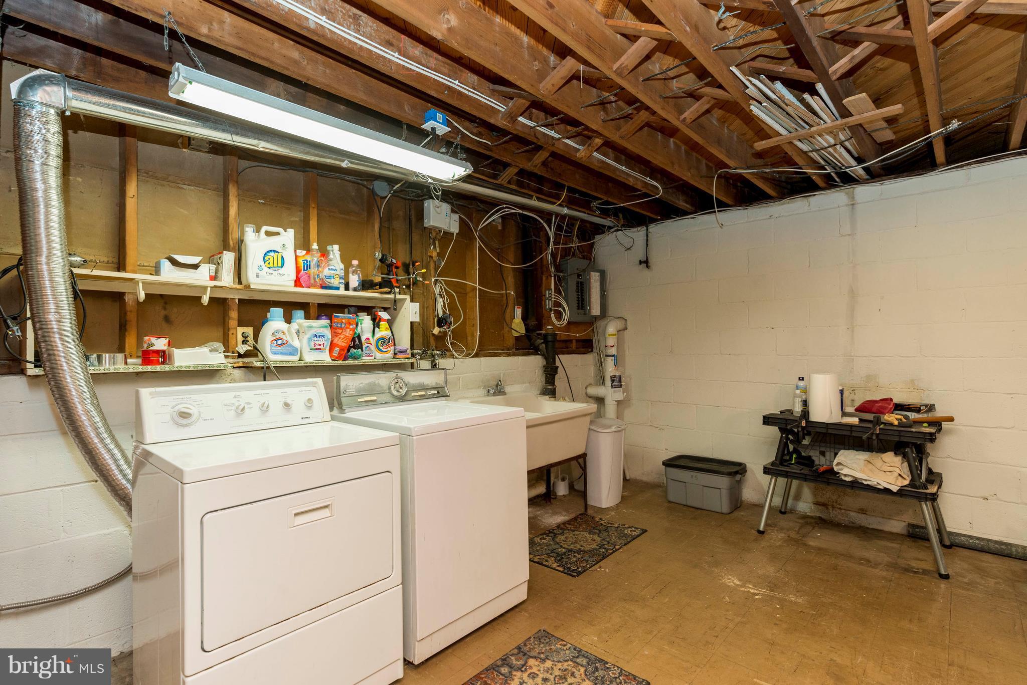 1911 Pot Spring Road Lutherville-Timonium, MD 21093 - Photo 27 of 30 Washer & Dryer Area