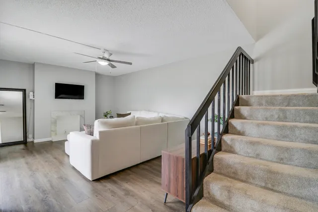 $297,000 | 187 Woodland Road, Palm Springs, FL 33461