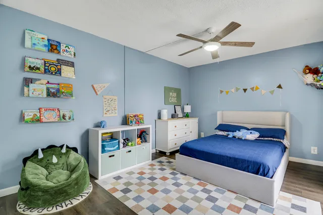 $297,000 | 187 Woodland Road, Palm Springs, FL 33461