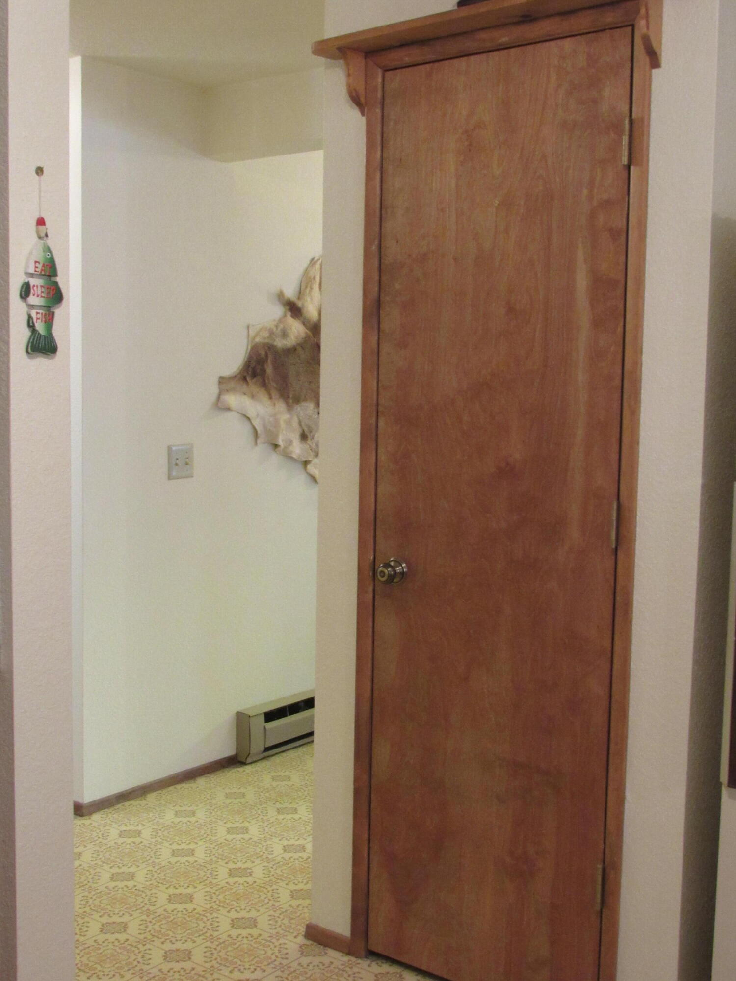 51582 Ash Road La Pine, OR 97739 - Photo 29 of 52 Closet Use
