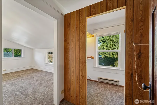 $2,500 | 1220 North 44th Street, Seattle, WA 98103