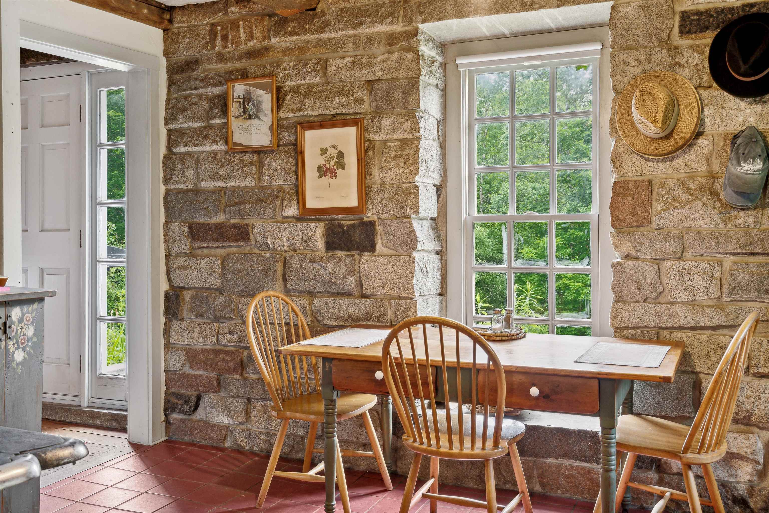288 Scales Hill Road Washington, VT 05675 - Photo 9 of 46