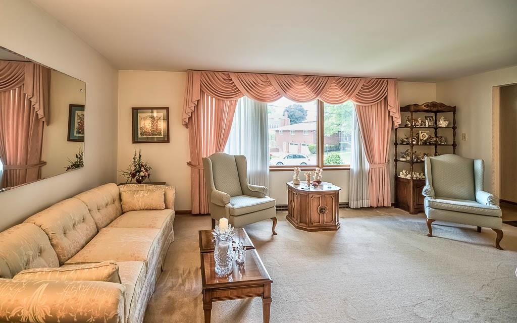 322 Nichols Road Pittsburgh, PA 15237 - Photo 6 of 25
